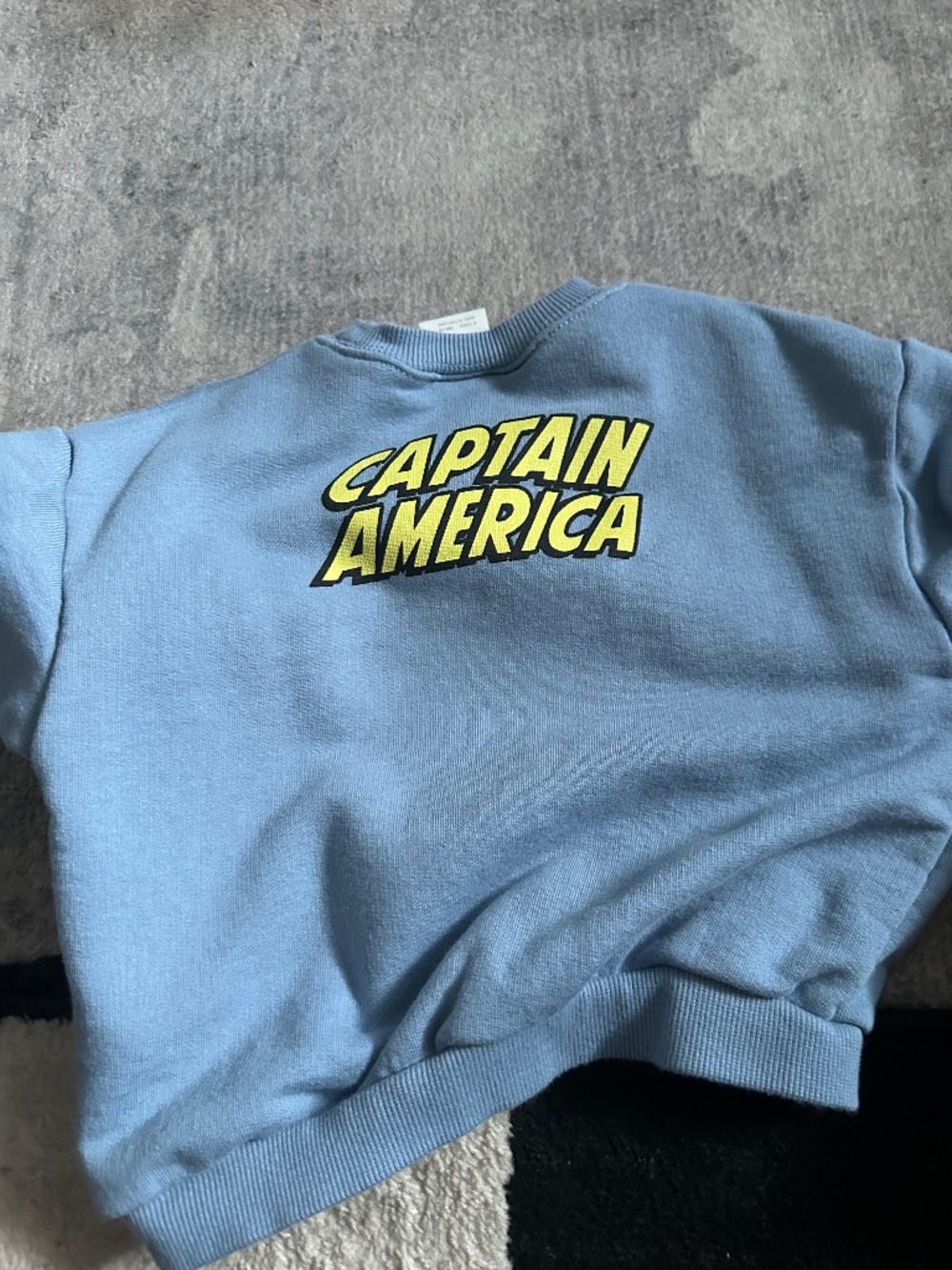 Zara Sweat Shirt